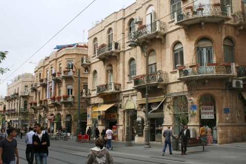 Along the Jaffa Road (these buildings reminded my of New Orleans)